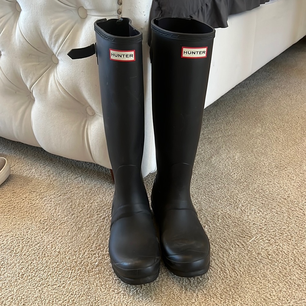 hunter boots, wide calf
